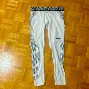 NIKE PRO TRAINING TIGHTS 3/4 length